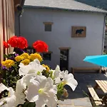 Maison Canelle Le Clos Des Ours Matemale